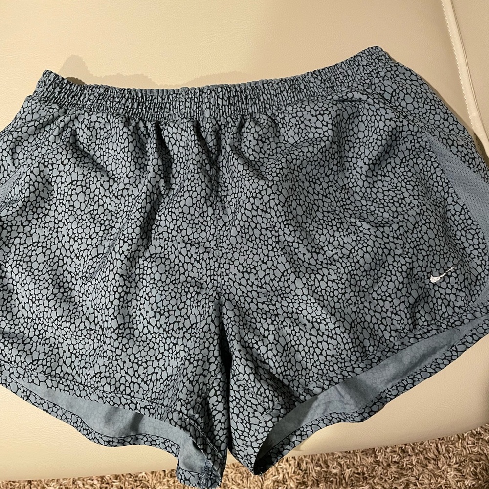 Nike Gray Athletic Shorts Lightweight Elastic Waist